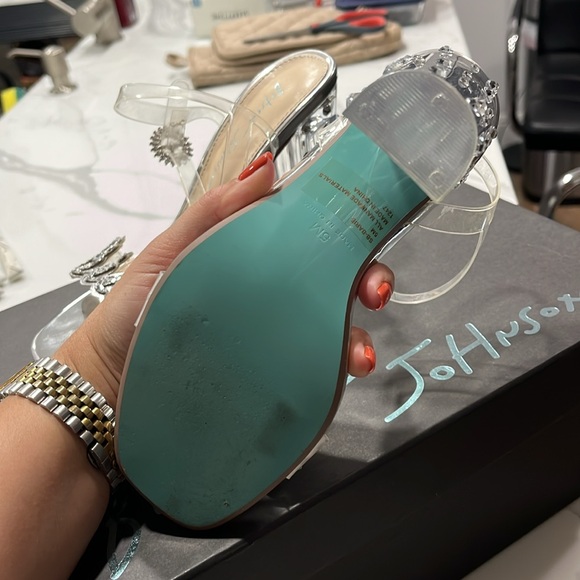 Betsey Johnson Bride heels - Picture 3 of 5